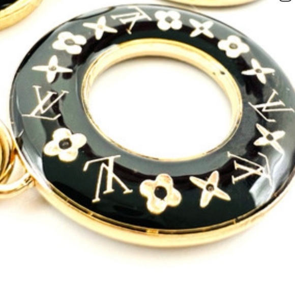 ✨Stunning Vintage -Like Black & Gold Zipper/Medallion Charm; Stunning💫 - Picture 2 of 3